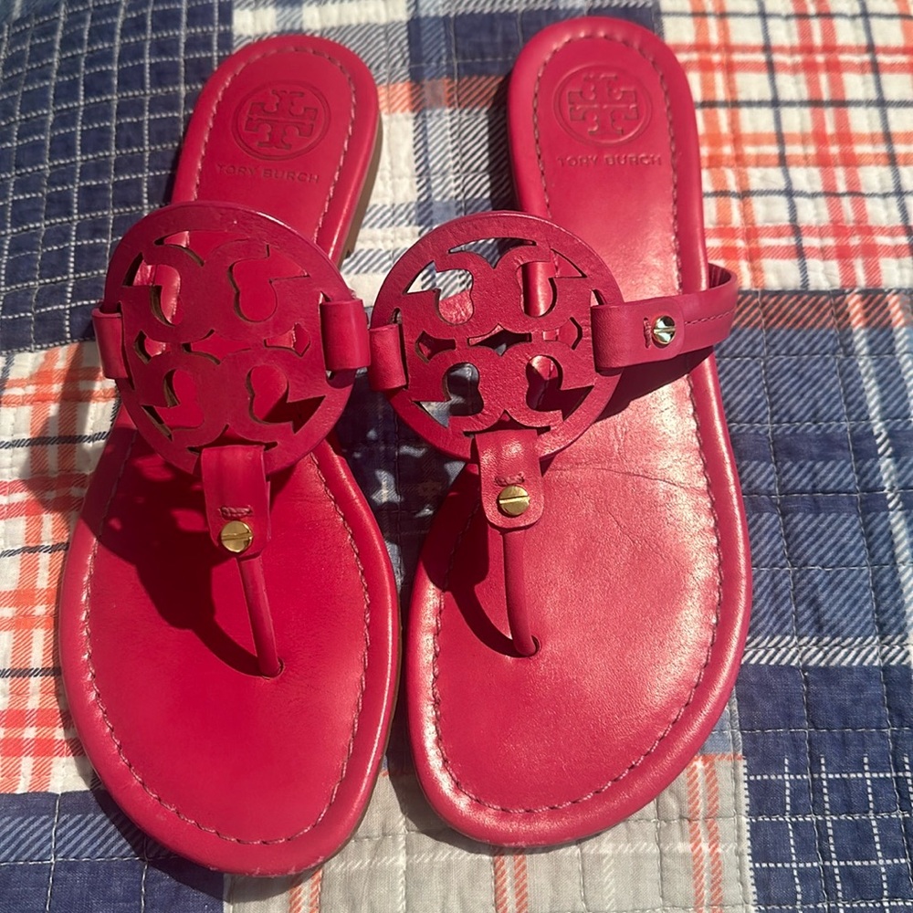 Great sandals excellent condition